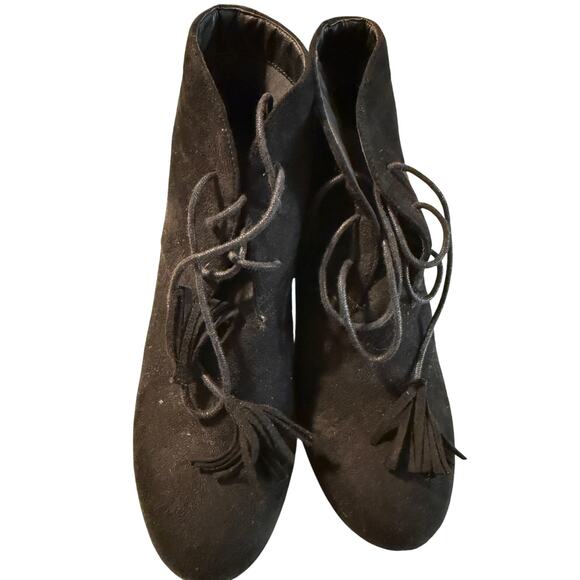 Report Black Suede Wedge Booties Women's Size 9 Fringe Tassel Ties - Picture 2 of 13